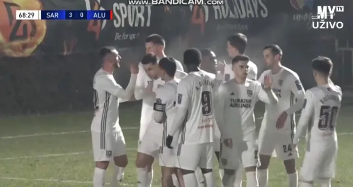 Nid<div style="width: 100%; height: 0px; position: relative; padding-bottom: 55.932%;"><iframe src="https://streamable.com/e/5l190c?quality=highest" frameborder="0" width="100%" height="100%" allowfullscreen style="width: 100%; height: 100%; position: absolute;"></iframe></div>l