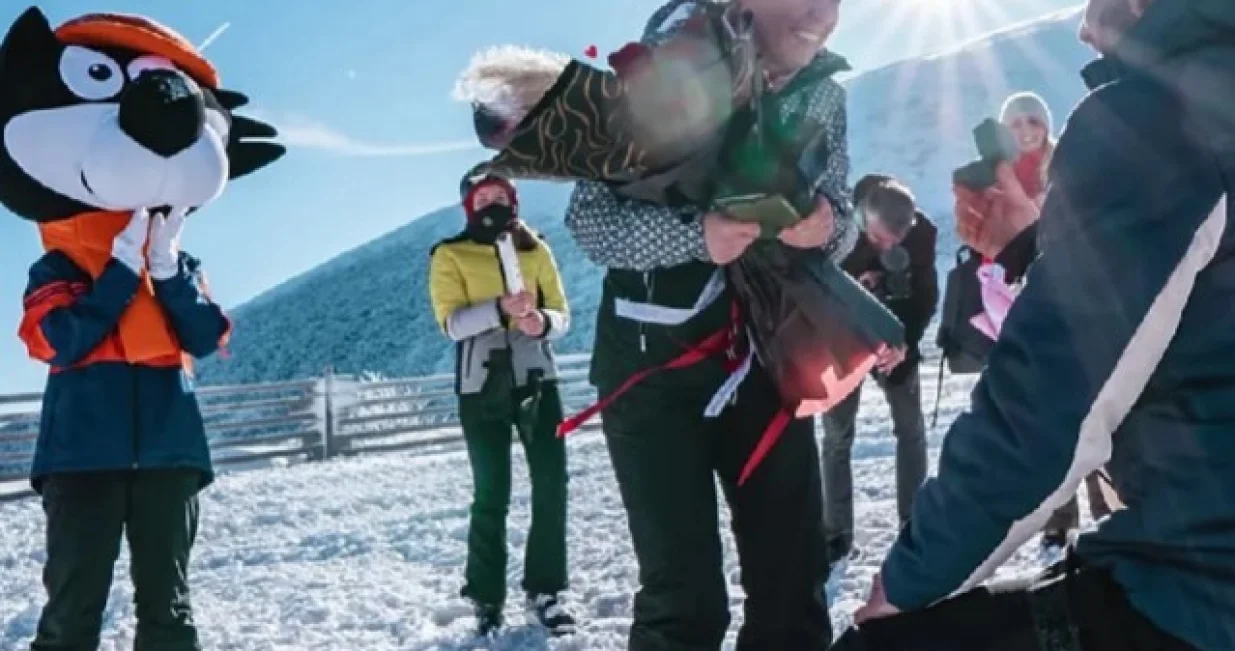 Prosidba na vrhu Bjelašnice/