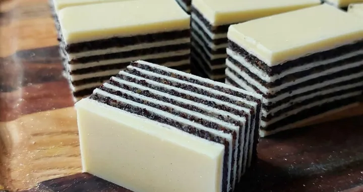 Kolač od bijele čokolade i maka, bijela čokolada/Facebook/moje Djakonije