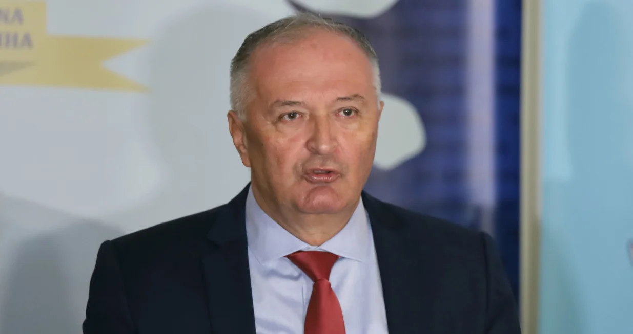 Ministar odbrane Bosne i Hercegovine Zukan Helez/Senad Gubelić