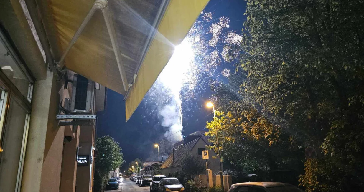 vatromet iznad integrinog restorana koji je u vlasni&scaron;tvu integral inženjeringa sankcije slavlje/