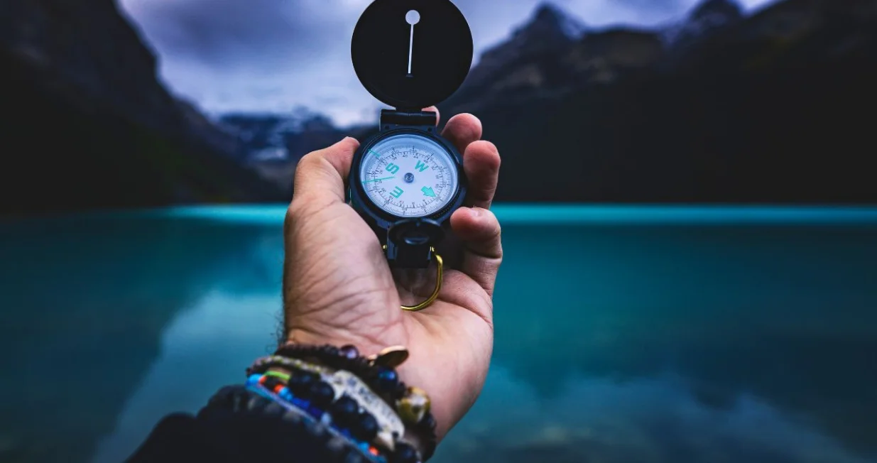 Neki ljudi se jednostavno lo&scaron;e orijenti&scaron;u ali za&scaron;to?/ Canva/