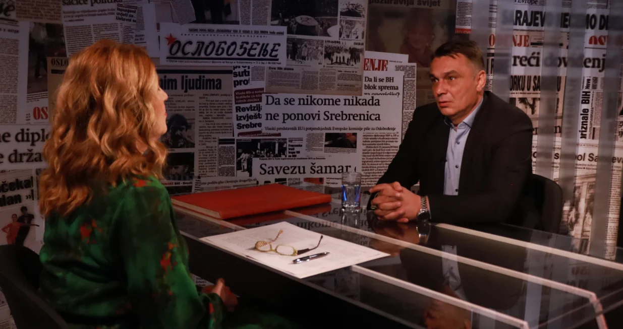 Sadik Ahmetović:/