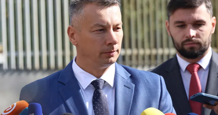 Nenad Nešić ministar sigurnosti BiH dostavio Tužilaštvu Bih sigurnosne informacije o ststusu Christiana Schmidta/Senad Gubelić