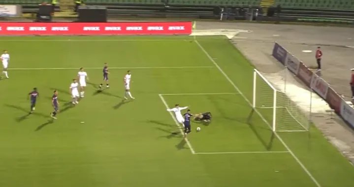 Ofsajd Zvijezda 09 gol 