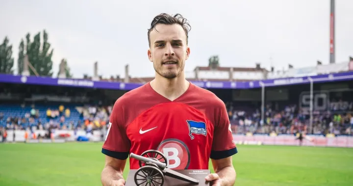 Haris Tabaković