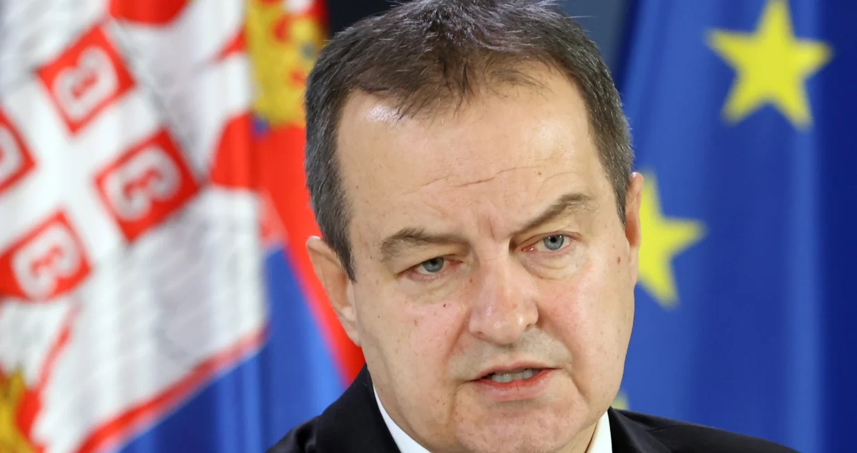 epa10347991 Serbia's Foreign Miniter Ivica Dacic and Iran's Foreign Minister Hossein Amir-Abdollahian (not pictured) address the media after their meeting in Belgrade, Serbia, 04 December 2022. Foreign Minister Hossein Amir-Abdollahian is on an official visit to Serbia. EPA/ANDREJ CUKIC/Andrej Cukic
