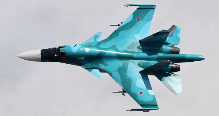 Bombe se montiraju na Sukhoi Su-34/ Wiki Commons/Vitaly V. Kuzmin