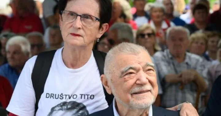 Stjepan Mesić/