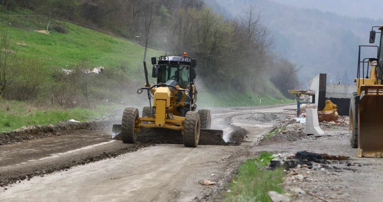 U toku radovi/Muhamed Tunović/