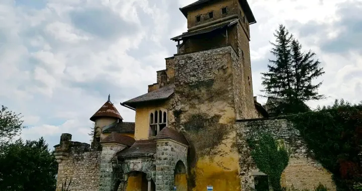 Centar za kulturu i turizam Cazin Ostrožac prokišnjava/