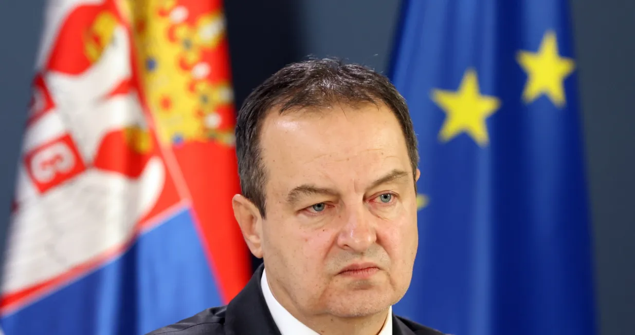 epa10320338 Serbian Foreign Minister Ivica Dacic and Italian Foreign Minister Antonio Tajani (not pictured) address the media after their meeting in Belgrade, Serbia, 22 November 2022. Italy's Foreign Minister Tajani and Defence Minister Crosetto are on an official visit to Serbia. EPA/ANDREJ CUKIC/Andrej Cukic