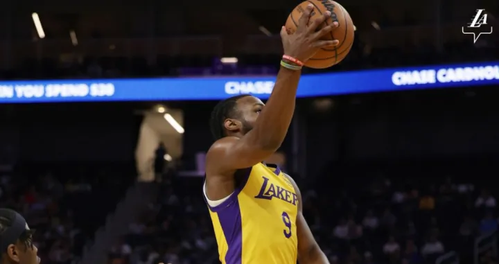 Bronny James 