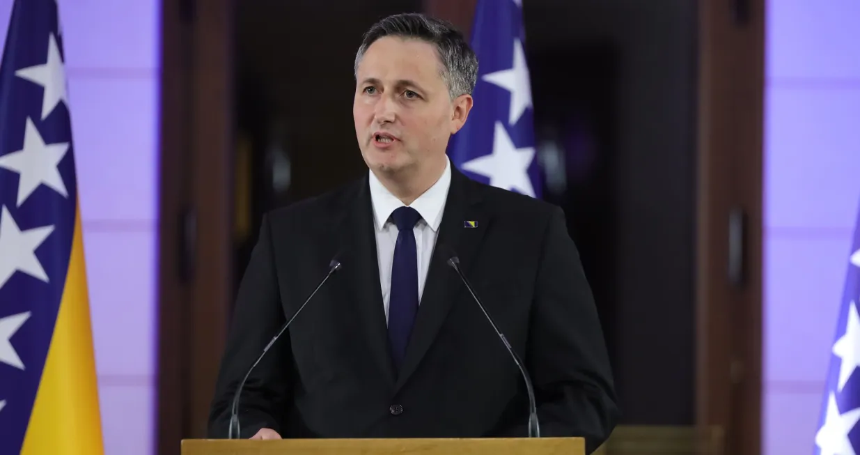 Prijem u Viječnici povodom Dana Nazavisnosti BiH.Presjedavajući Predsjedništva Bih Željko Komšić i član Predsjedništva BiH Denis Bećirović/Senad Gubelić