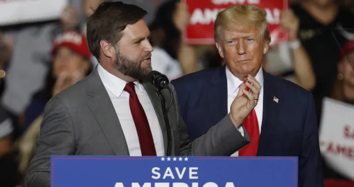 epa10190795 J.D. Vance (L), Republican Nominee for US Senator for Ohio, appears on stage at a Save America rally with former US President Donald Trump (R) at the Covelli Centre in Youngstown, Ohio, USA, 17 September 2022. EPA/DAVID MAXWELL/David Maxwell