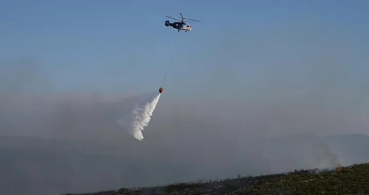 helikopter za gašenje požara/