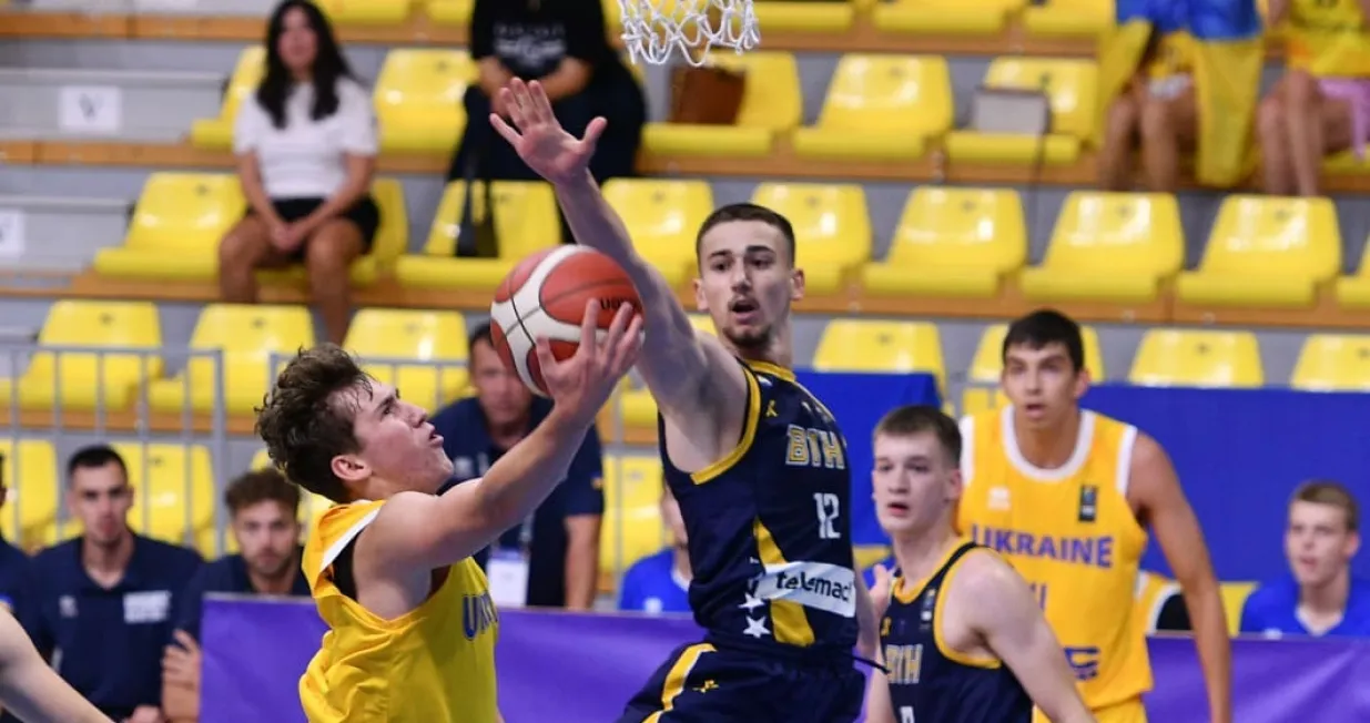 Košarka U18 Ukrajina - BiH