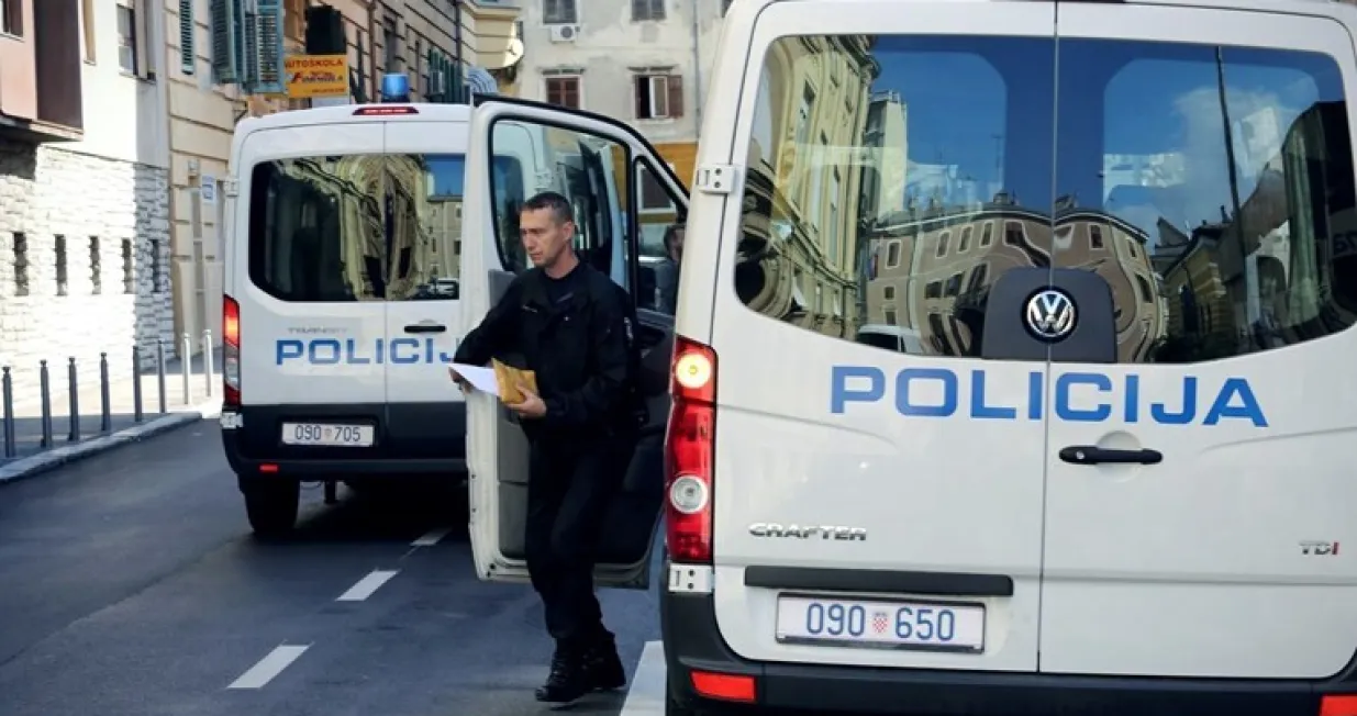 policija hrvatska.jpg/