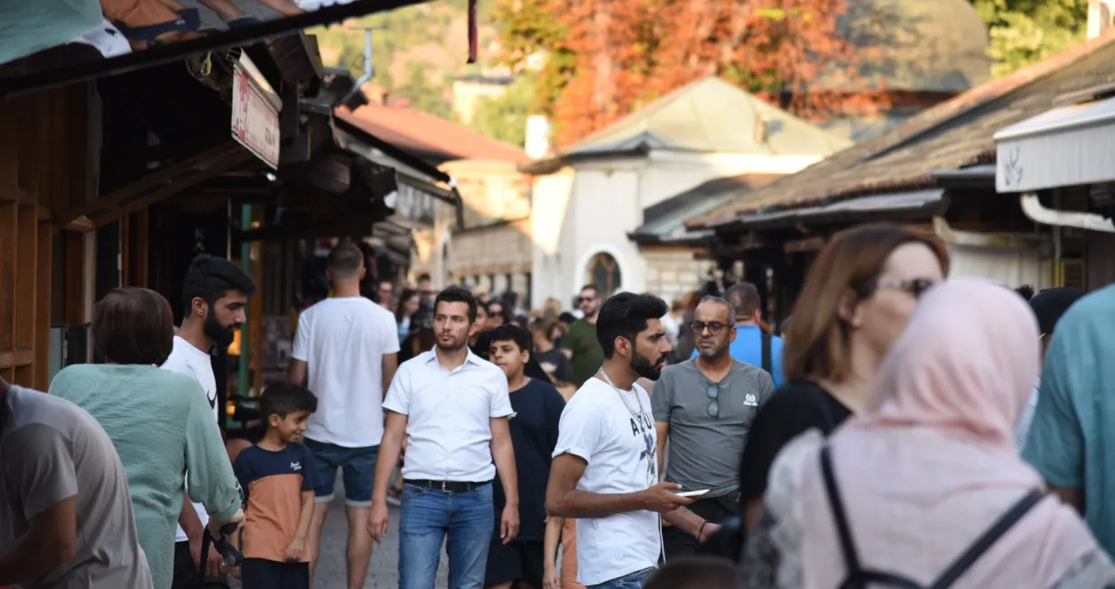 Turisti na sarajevskim ulicama - satajevo/TZKS/