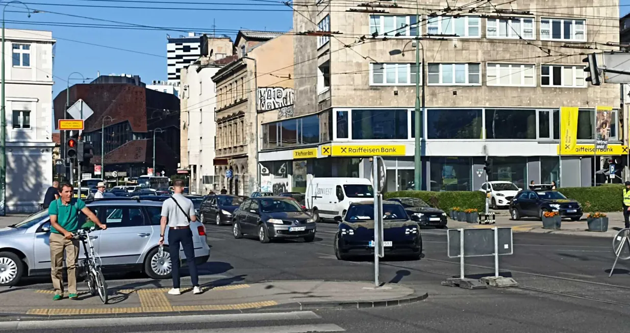 skenderija nije pušten saobraćaj/Edin Barimac/