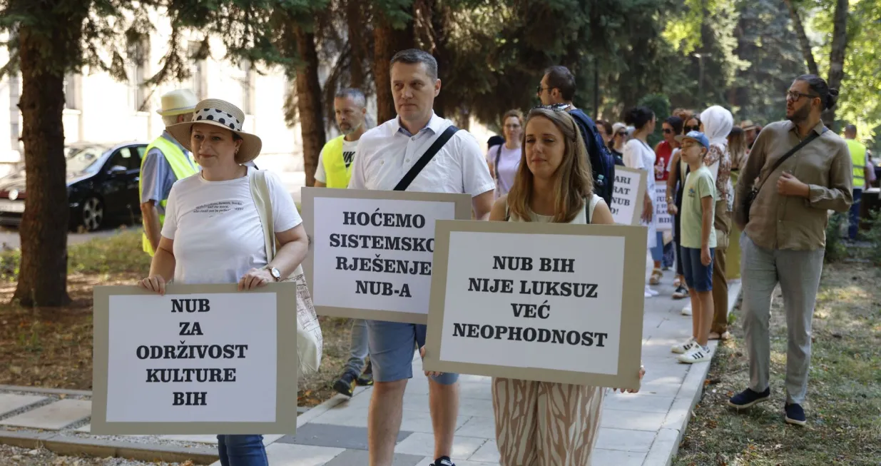 NUBBiH protestna šetnja/fena/