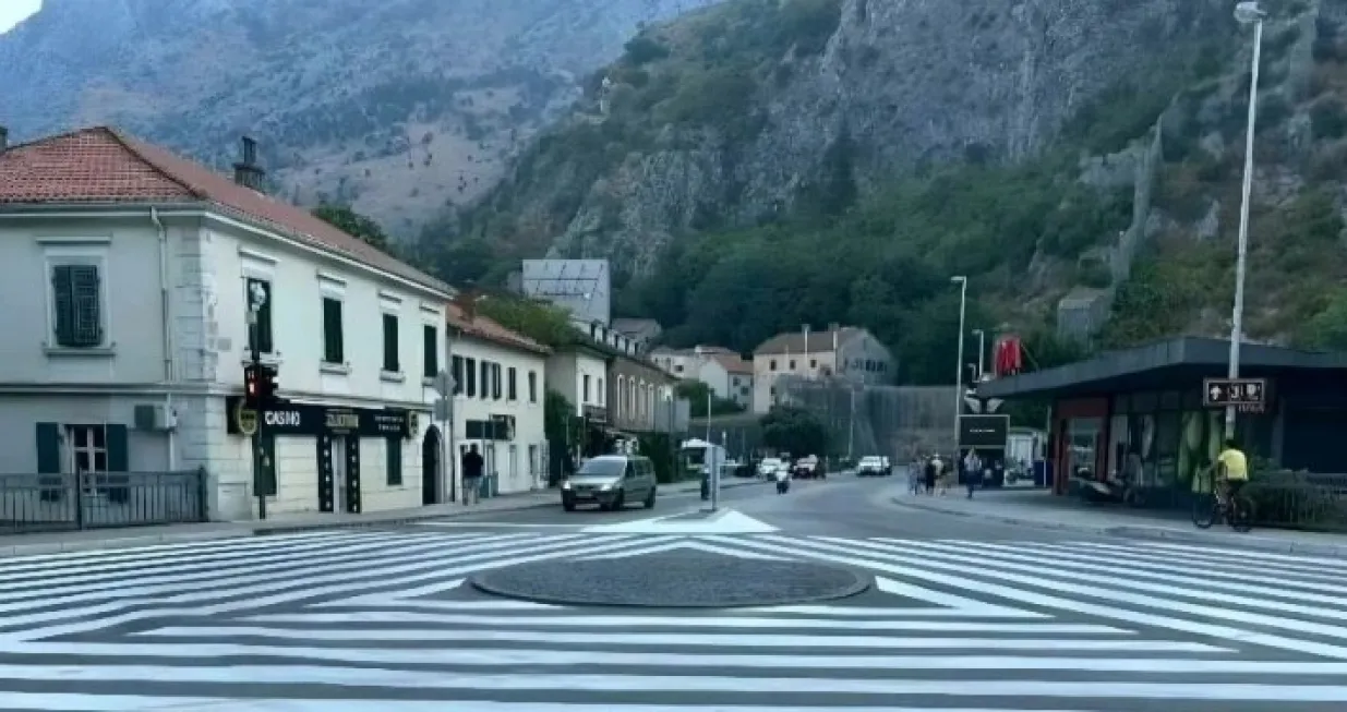 Hipnotizirajući kružni tok/Instagram/