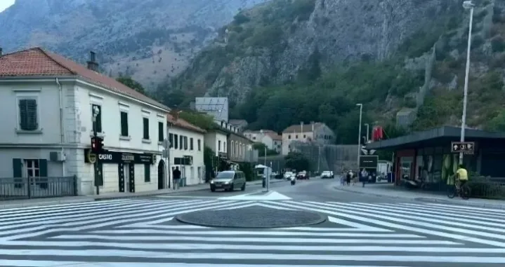 Hipnotizirajući kružni tok/Instagram/
