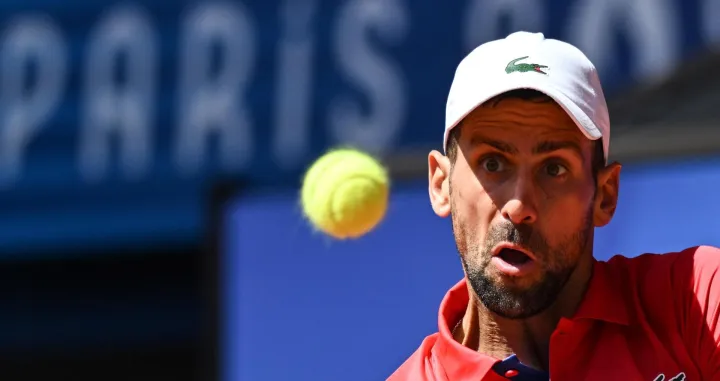 04 August 2024, France, Paris: Olympia, Paris 2024, Tennis, Singles, Men, Final, Djokovic (Serbia) - Alcaraz (Spain), Novak Djokovic in action. Photo: Marijan Murat/dpa Photo: Marijan Murat/DPA