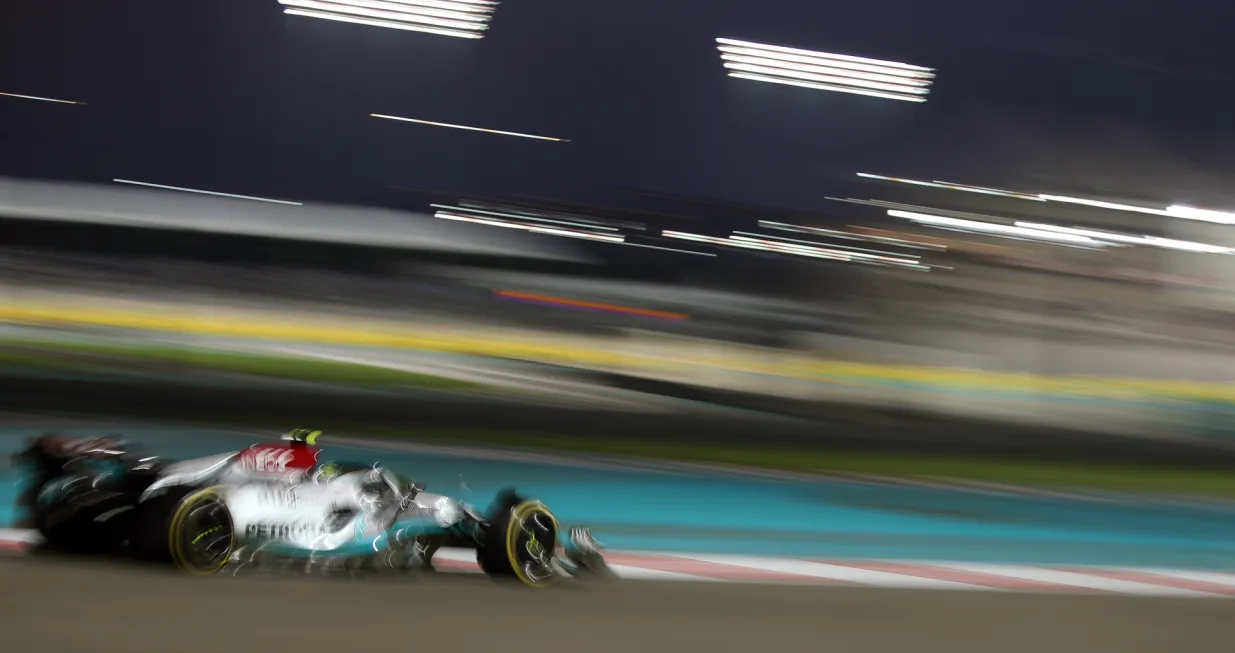 epa10312910 British Formula One driver Lewis Hamilton of Mercedes-AMG Petronas in action during the second practice session of the Abu Dhabi Formula One Grand Prix 2022 at Yas Marina Circuit in Abu Dhabi, United Arab Emirates, 18 November 2022. The Formula One Grand Prix of Abu Dhabi will take place on 20 November 2022. EPA/ALI HAIDER