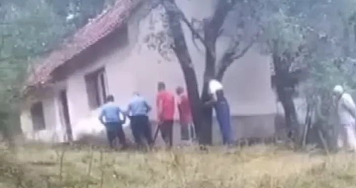 Migrant, Zovin Do, nevesinjsko selo, Nevesinje, drama u Nevesinju, migrant pucao na policiju i mještane/PrtSc/BN/