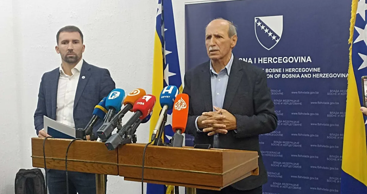 Adnan Delić i Redžo Mehić, penzioneri i Vlada FBiH izjave, sastanak/Senad Gubelić/