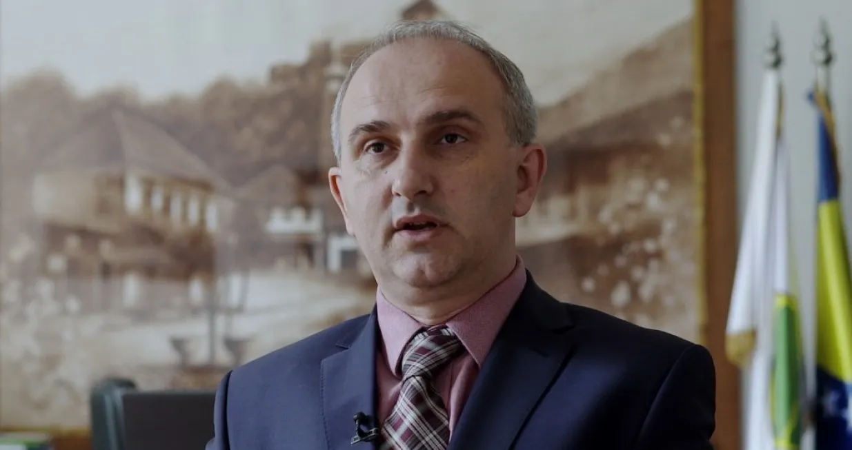 suad huskić, načelnik Te&scaron;nja/