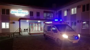 Dom zdravlja Bratunac, hitna pomoć, ambulantna kola/Srna/