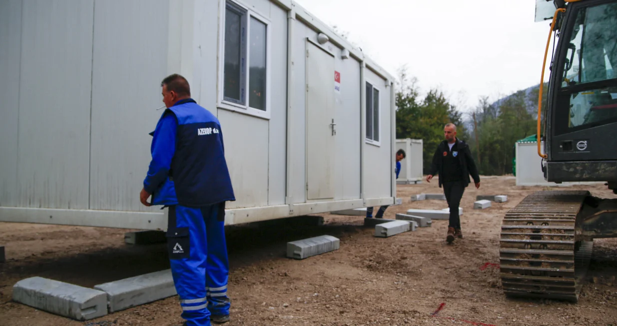 Buturović polje kontenjeri/Damri Deljo