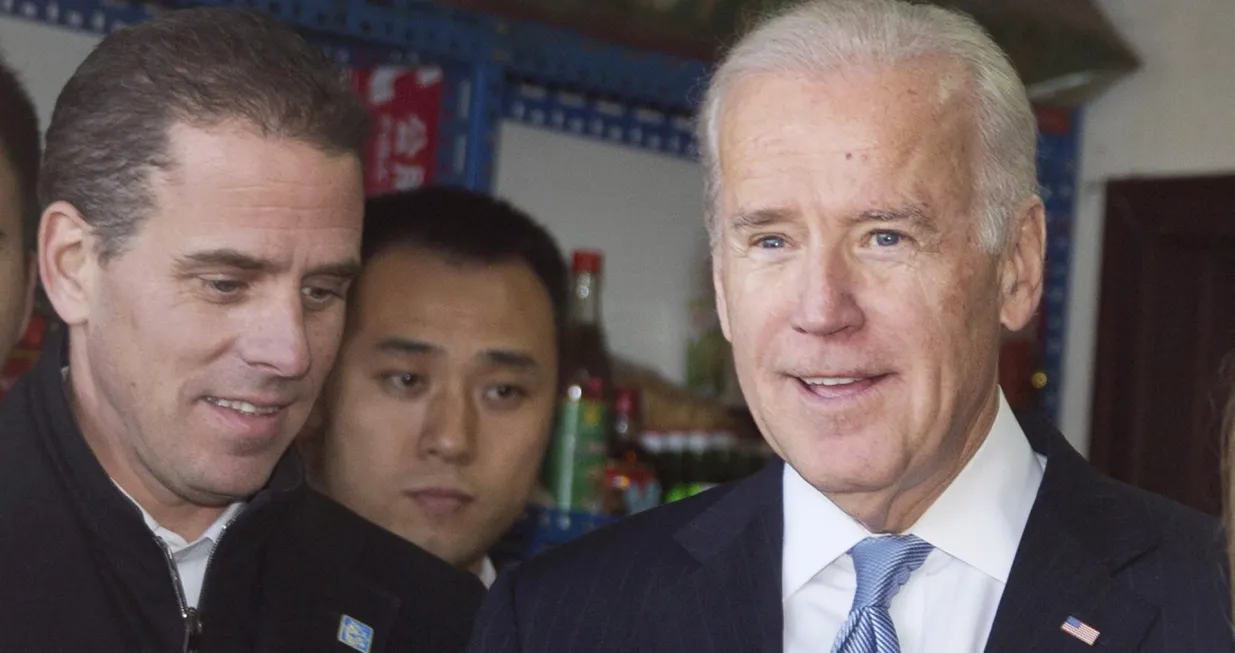 epa08873567 (FILE) - Then US Vice President Joe Biden (R) tours a Hutong alley with his son Hunter Biden (L) in Beijing, China, 05 December 2013 (reissued 09 December 2020). Hunter Biden, the son of US President-elect Joe Biden, said in a statement that the federal prosecutors in Delaware are conducting an investigation of his tax affairs. EPA/ANDY WONG/POOL *** Local Caption *** 55498958/Andy Wong/Pool