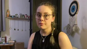 /