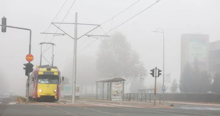 Magla u Sarajevu/Damir Deljo