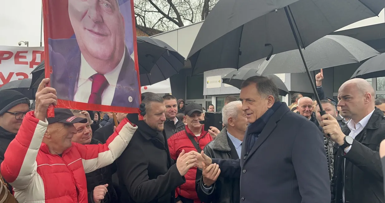 Dodik ispred Suda BiH/Dženisa Zukančić