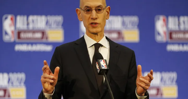 epa09773214 NBA Commissioner Adam Silver speaks to the media before the All-Star Saturday Night during All Star Weekend at at Rocket Mortgage Fieldhouse in Cleveland, Ohio, USA, 19 February 2022. EPA/DAVID MAXWELL SHUTTERSTOCK OUT