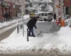 Čišćenje snijega u Sarajevu/Senad Gubelić