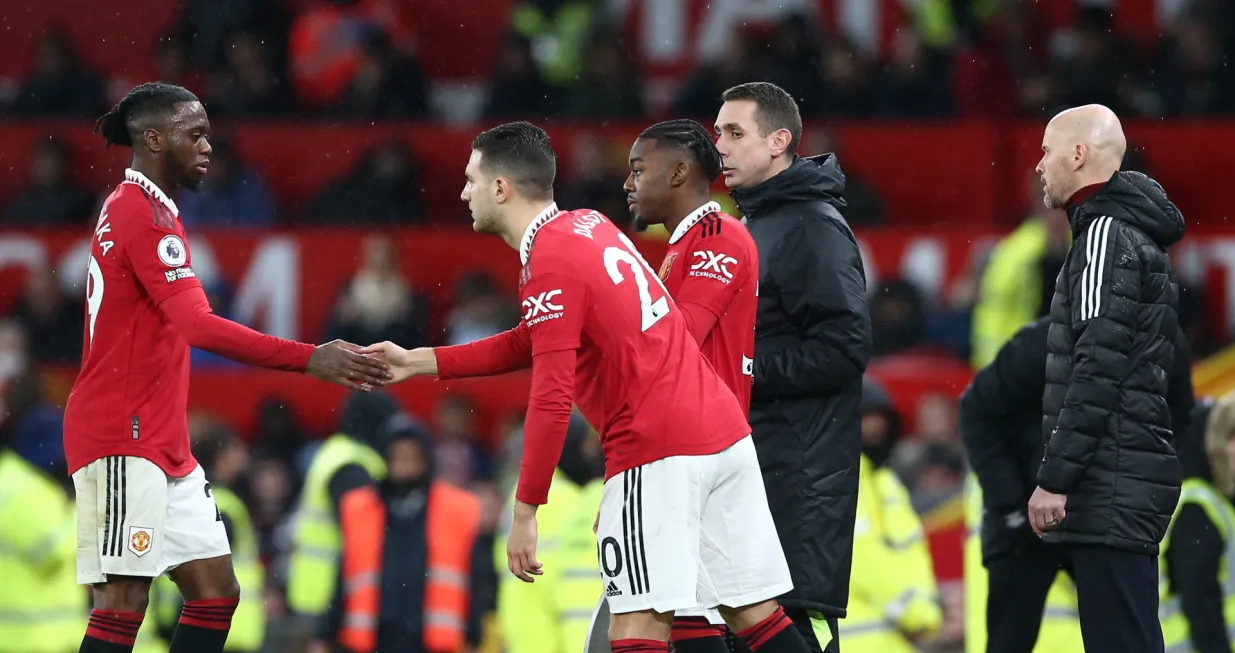 epa10387871 Aaron Wan-Bissaka of Manchester United is substituted for Diogo Dalot of Manchester United during the English Premier League soccer match between Manchester United and AFC Bournemouth, in Manchester, Britain, 03 January 2023. EPA/ADAM VAUGHAN EDITORIAL USE ONLY. No use with unauthorized audio, video, data, fixture lists, club/league logos or 'live' services. Online in-match use limited to 120 images, no video emulation. No use in betting, games or single club/league/player publications.