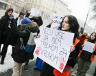 Mirno okupljanje studenata studenata ispred Ambasade Srbije u Sarajevu/Damir Deljo