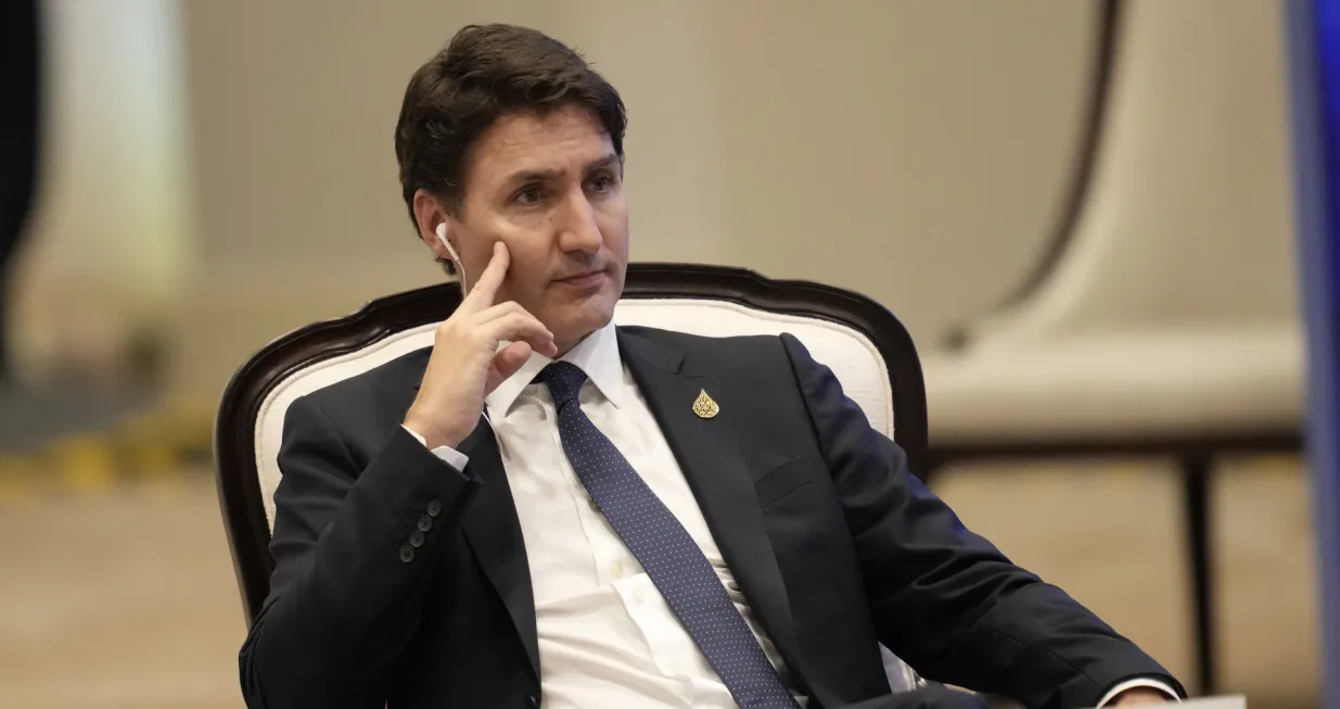 epa10312326 Canadian Prime Minister Justin Trudeau attends the APEC Leader's Dialogue with APEC Business Advisory Council during the Asia-Pacific Economic Cooperation APEC summit in Bangkok, Thailand, 18 November 2022. EPA/SAKCHAI LALIT/POOL/Sakchai Lalit/Pool