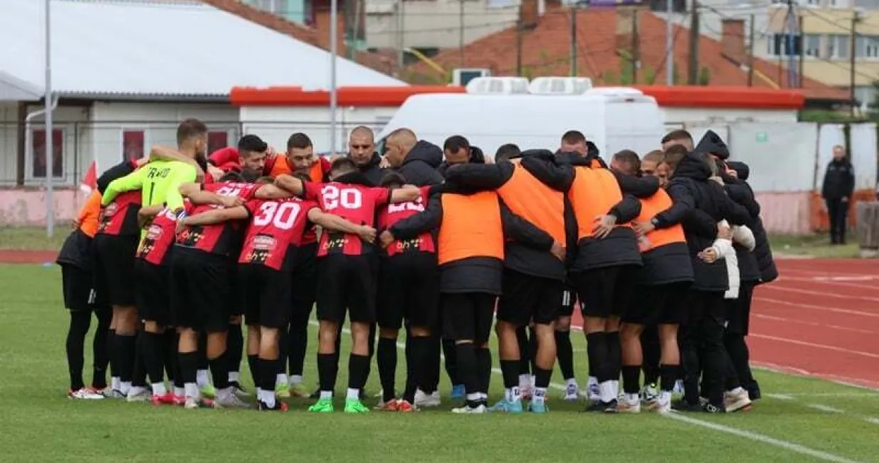 FK Sloboda - FK VeležAldin ČajićFilip MekićElvir TrakoObren Cvijanović