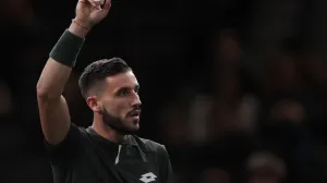 epa07956675 Damir Dzumhur of Bosnia Herzegovina reacts during his match against Benoit Paire of France at the Rolex Paris Masters tennis tournament in Paris, France, 28 October 2019. EPA-EFE/IAN LANGSDON