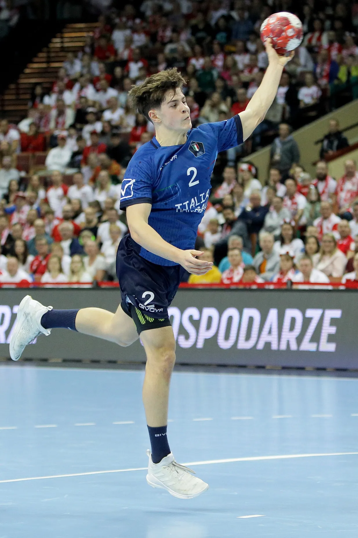 epa10241649 Leo Prantner of Italy in action during the men's Handball European Championships qualification match between Poland and Italy in Katowice, Poland, 13 October 2022. EPA/Tomasz Wiktor POLAND OUT