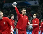 epa09683657 Bence Banhidi of Hungary warms up prior to the Men's European Handball Championship preliminary round match between Hungary and the Netherlands at MVM Dome in Budapest, Hungary, 13 January 2022. EPA/Tamas Kovacs HUNGARY OUT