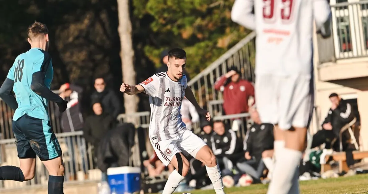 Anes Krdžalić u akciji protiv GOŠK-a/FOTO: FK Sarajevo