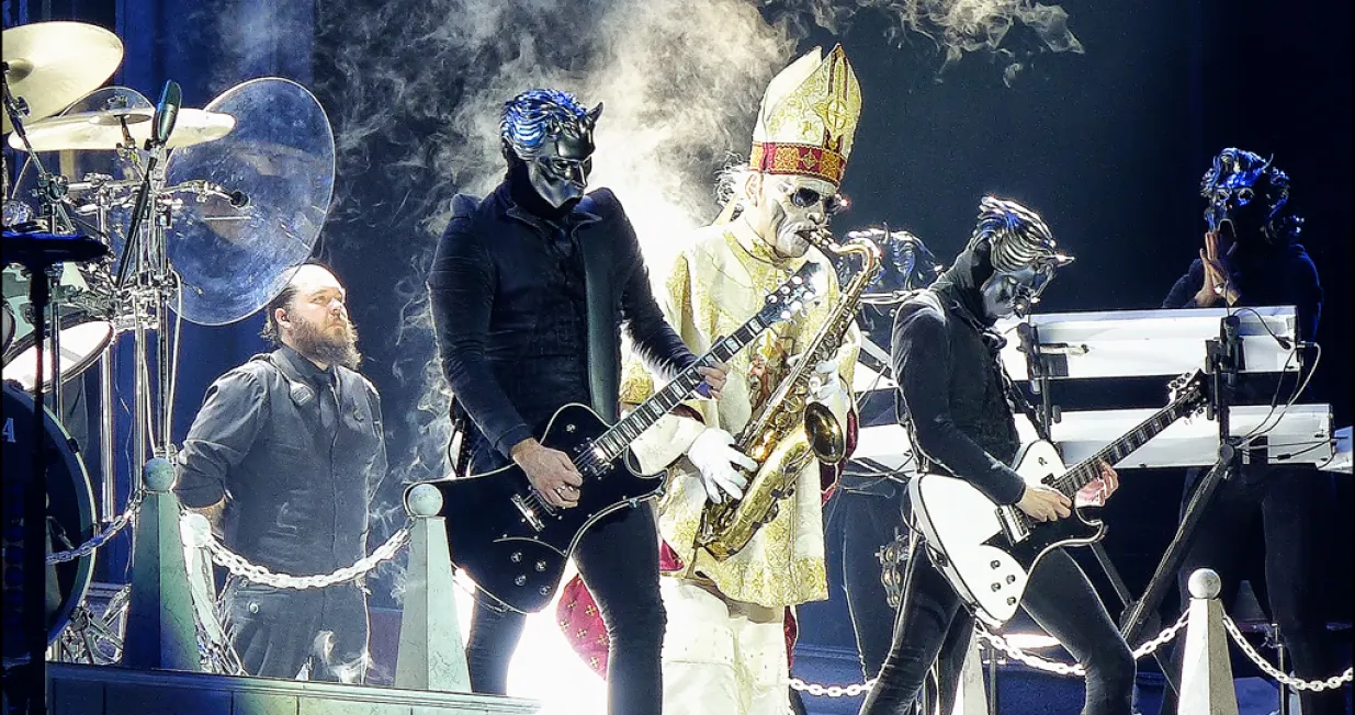 Band Ghost/Santiag A Sole