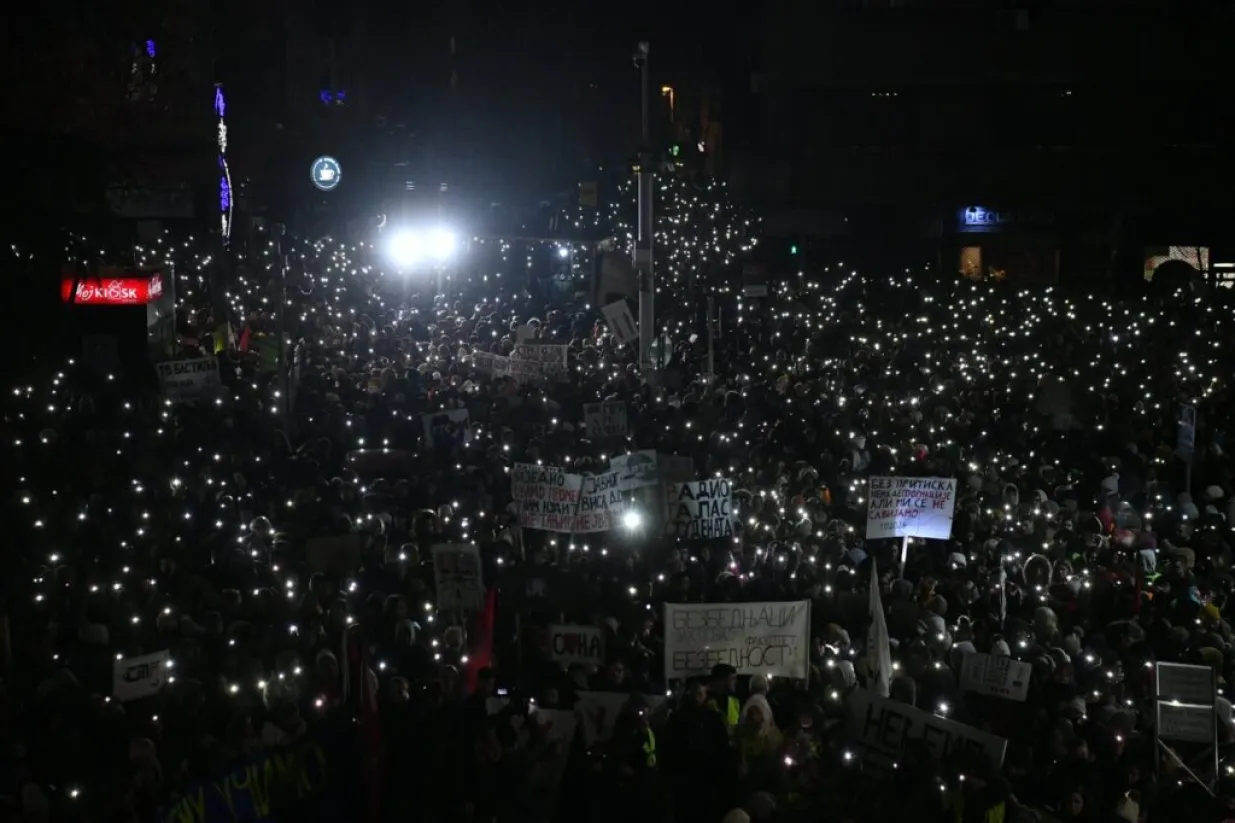 Beograd 17.01.2025. Studentski protest, studenti, okupljanje ispred zgrade RTS-a, Radio televizije Srbije. Studenti, RTS, Radio televizija Srbije Foto: Vladislav Mitić/Nova.rs/Vladislav Mitić